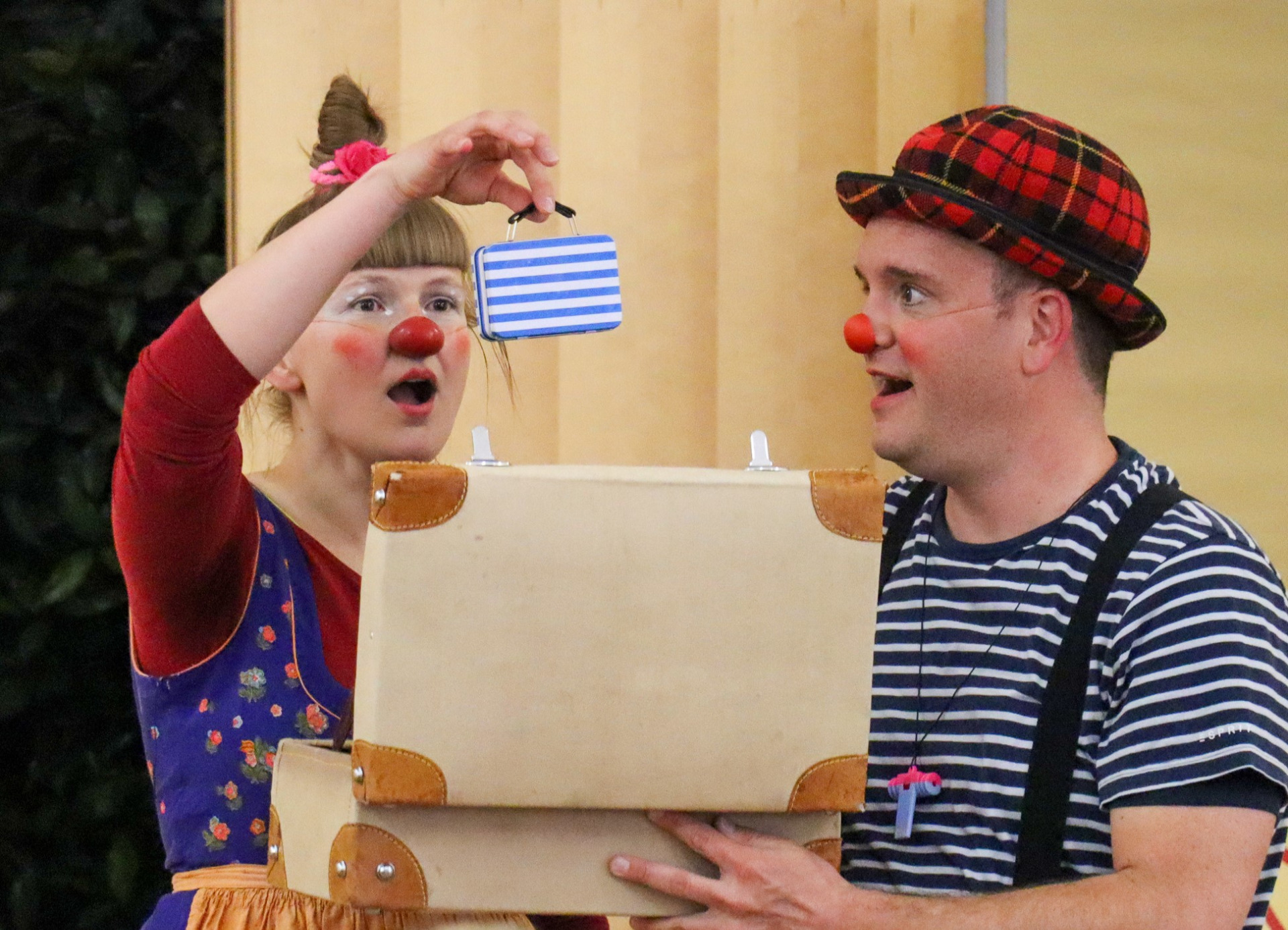 Ein Koffer - Eine Show